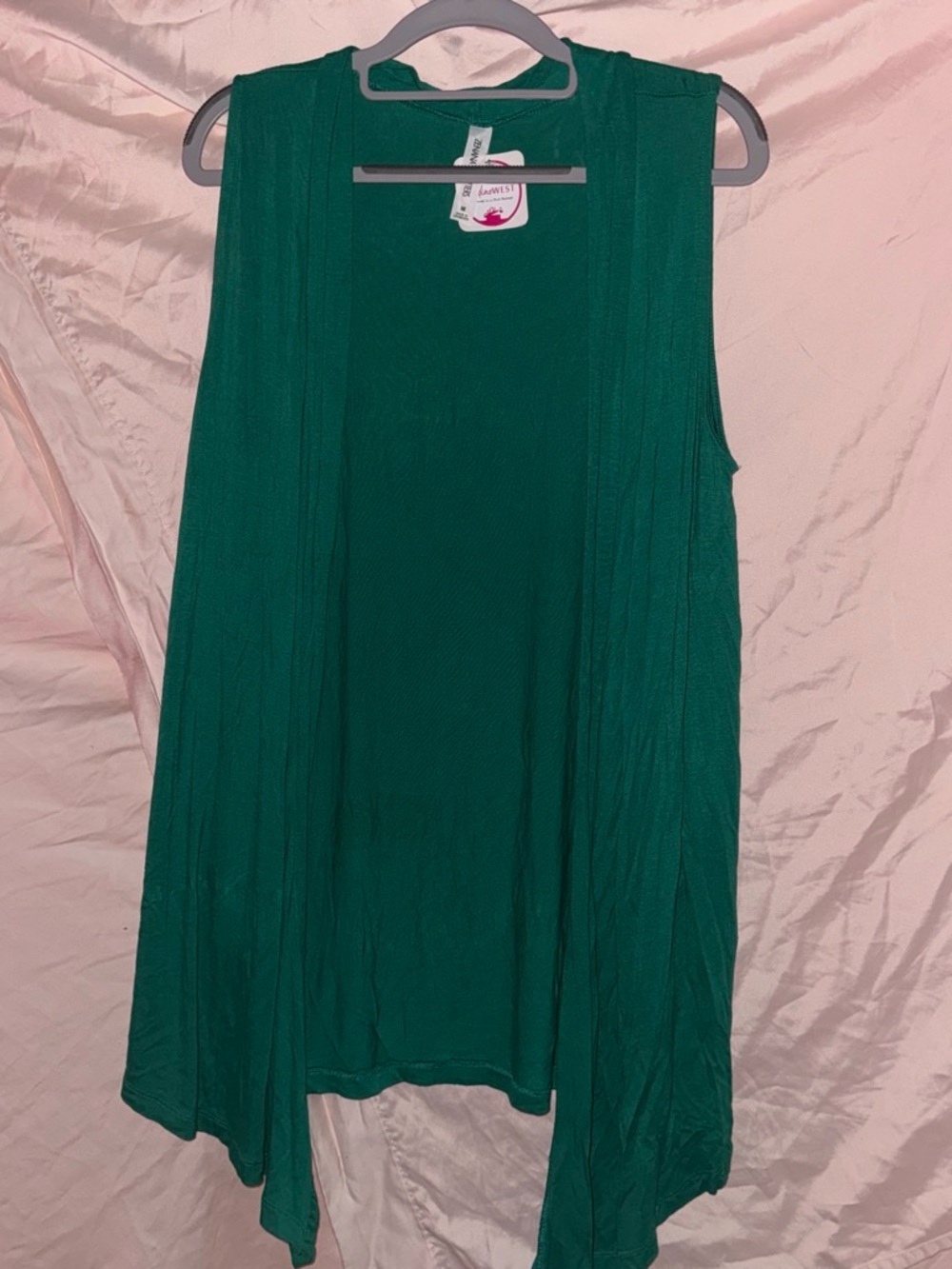 Sleeveless Open-Front Vest Tank in Deep Green